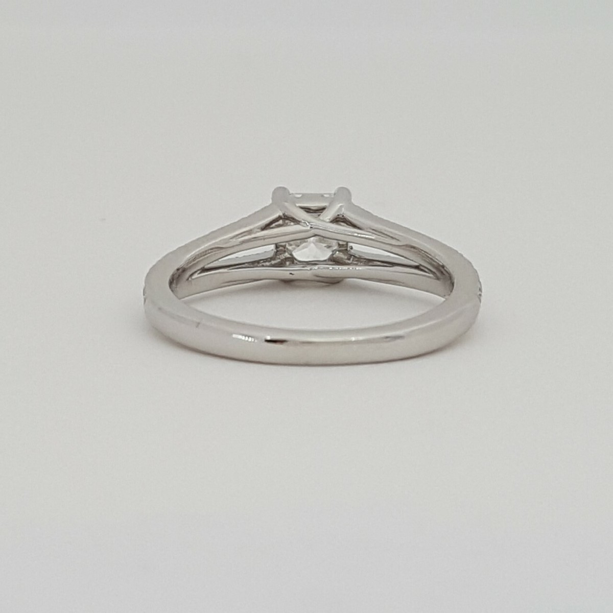 Tiffany & Co 0.49cttw Platinum Diamond Engagement Ring | eBay