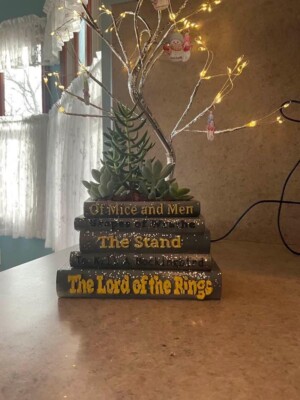 book planter
