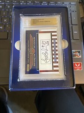 JENNIE FINCH 2010 RAZOR SPORTS ICONS WOMENS OLYMPIC SOFTBALL 22 OF 25 SIGNED
