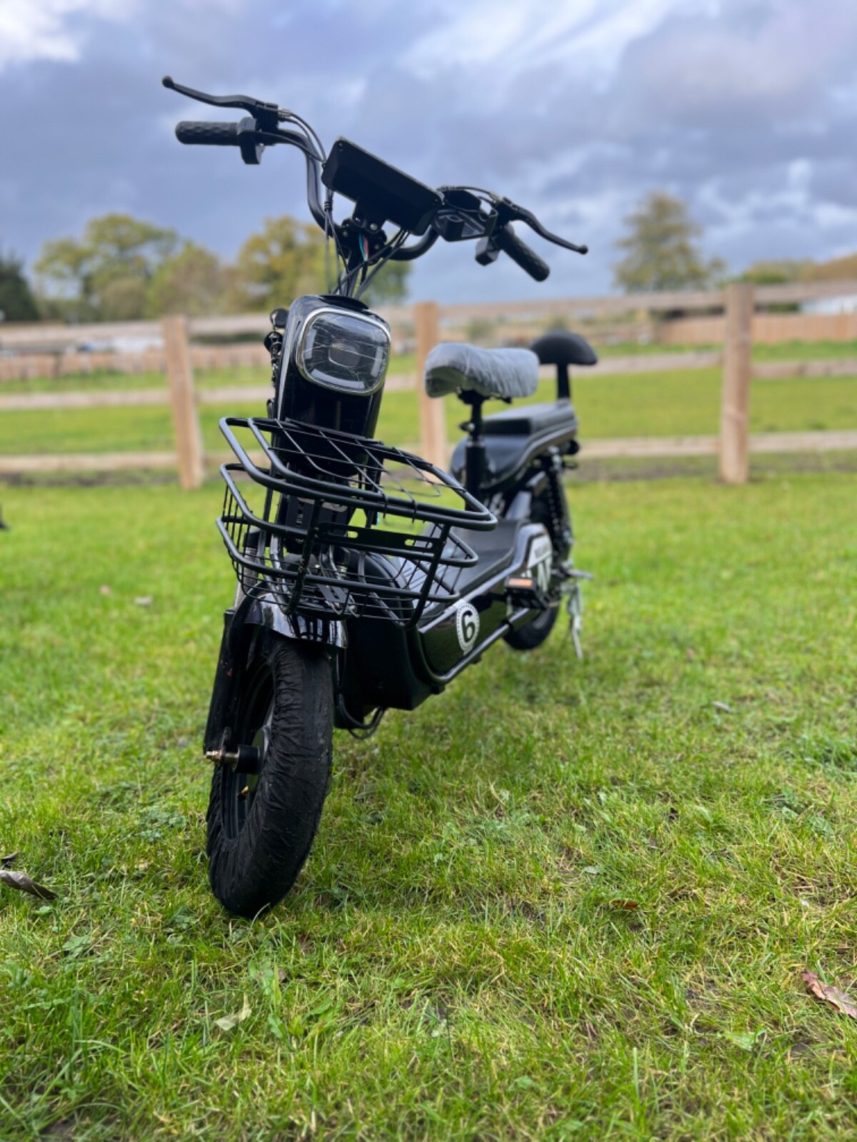 ROAD LEGAL Two Seated Electric Bike Motorbike Moped Scooter no license needed eBay
