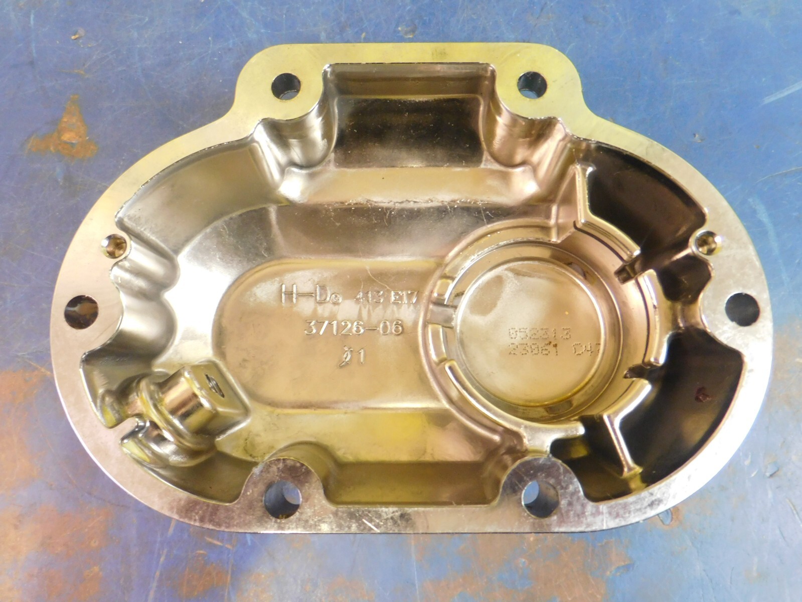 CHROME 6 SPEED CLUTCH RELEASE COVER & GASKET HARLEY DAVIDSON 2007 UP