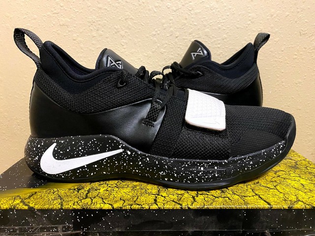 paul george 2.5 black and white
