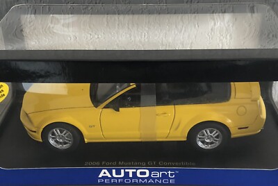 AUTOart 2006 FORD MUSTANG GT CONVERTIBLE 1:18