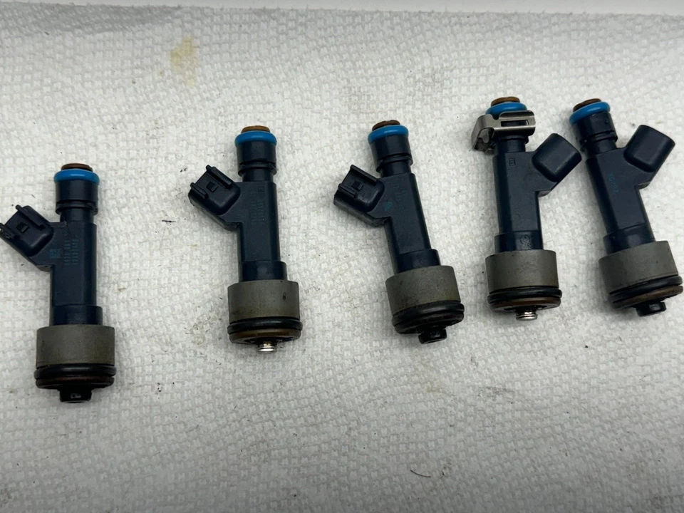 Inyector de combustible OEM GM 5 para Chevy Malibu Pontiac Saturn Sky 07-2012 2,4 L 12602480 Foto 2 de 4