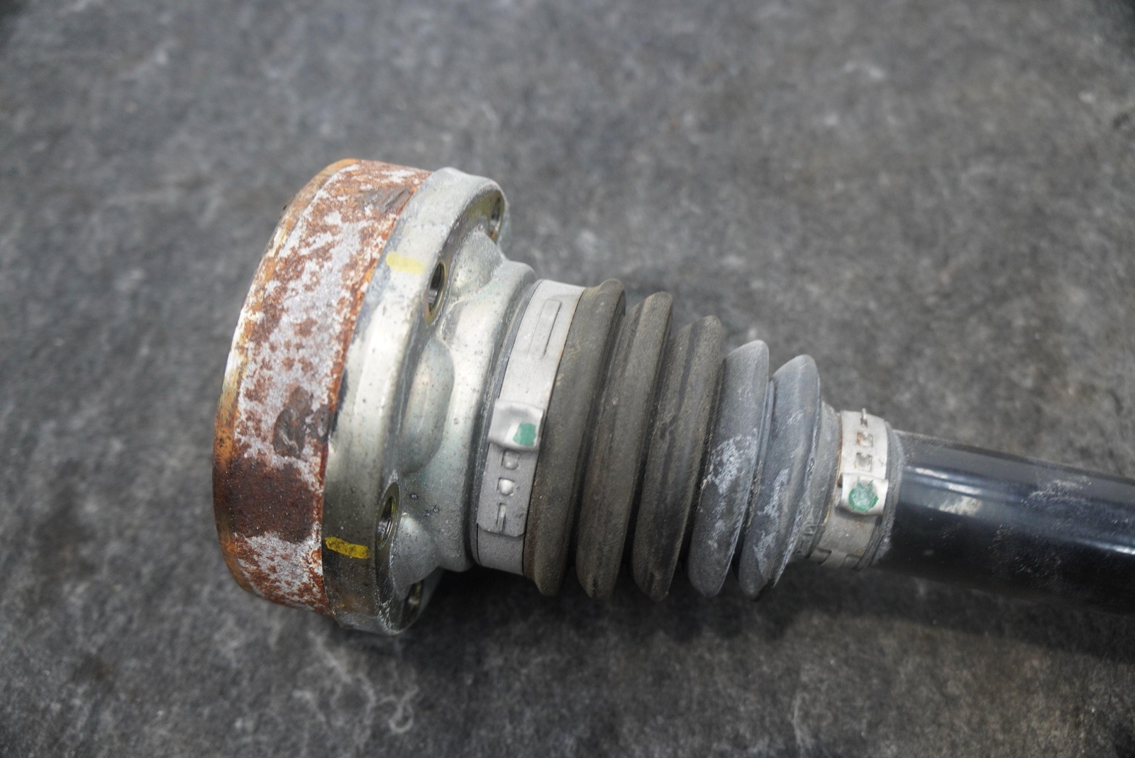 Rear Left or Right CV Axle Shaft 4W0501203 OEM Bentley Flying Spur 2013+