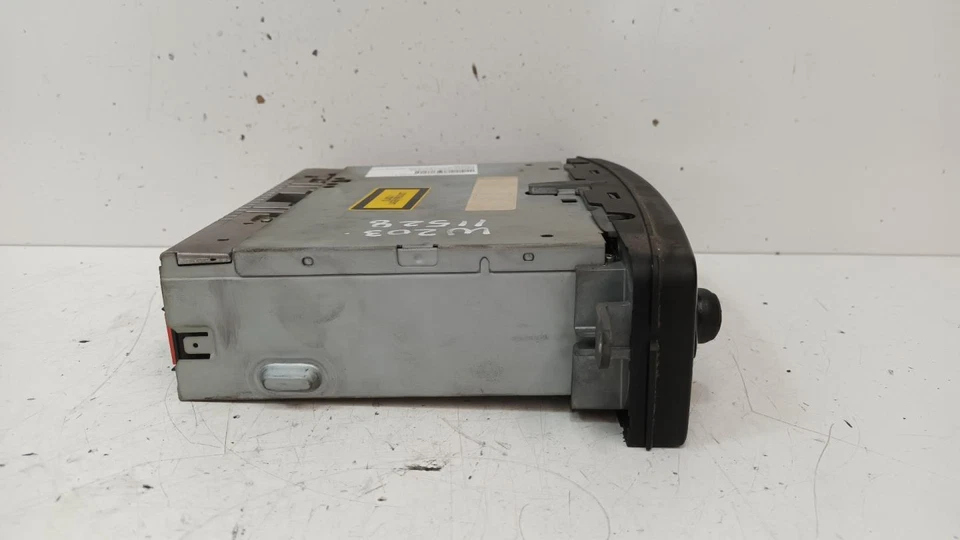 A2038202286 Autoradio pour MERCEDES-BENZ CLASE C (BM 203) BERLINA 2001 3907433 - Photo 4/4