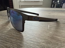 Men  s Oakley Holbrook Metal
