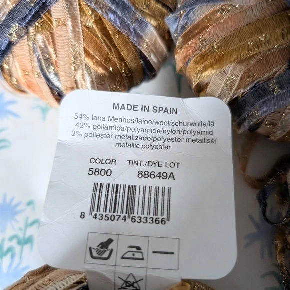 Hilo de cinta estampado Katia Chic NUEVO 5800 marrón dorado metálico hilos artísticos ganchillo hágalo usted mismo Foto 3 de 3