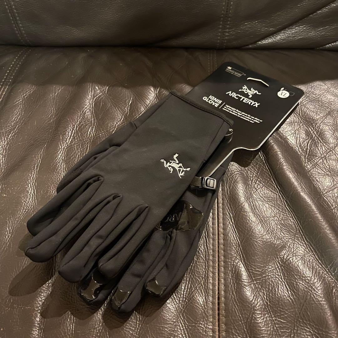 New ARC'TERYX IGNIS Waterproof and Water-Repellent Gloves Japan