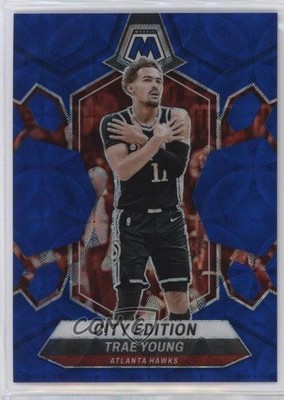 2023-24 Panini Mosaic City Edition International Blue Prizm 4/25 Trae Young hs9