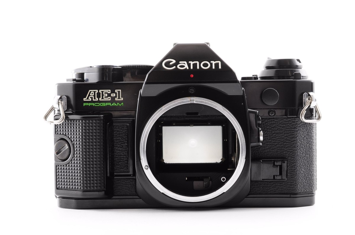 Canon AE-1 Program 黒 + NFD 50mm F2 8174 CLA'd Canon AE-1 Program Black / Lens New FD 50mm f/1.4 Excellent+