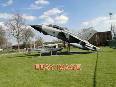 PHOTO  TORNADO GR4 GATE-GUARD AT RAF MARHAM THE MARHAM WING IS ONE OF THE LARGES