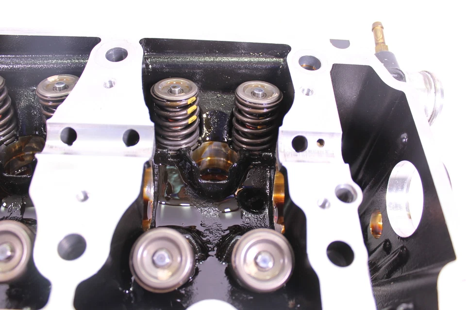 2007 SEA DOO GTI 4-TEC STD CYLINDER HEAD WITH VALVES 420613978 - Image 4 of 4