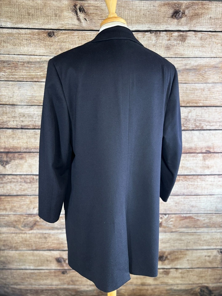 Abrigo de lana Martin Greenfield talla 44 (medido) Foto 2 de 4