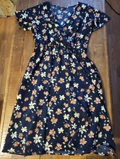 Shein Chiffon Floral Dress Size 8-10 Navy Blue Midi Flowy Elastic Waist V-neck