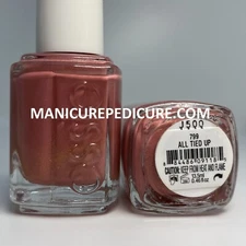 Essie Nail Polish -  MANICUREPEDICURE.***46oz/13.5mL  2-10%* 3-15%*   #3