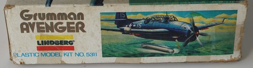 Lindberg 5311 1/48 Grumman Avenger - Picture 2 of 3