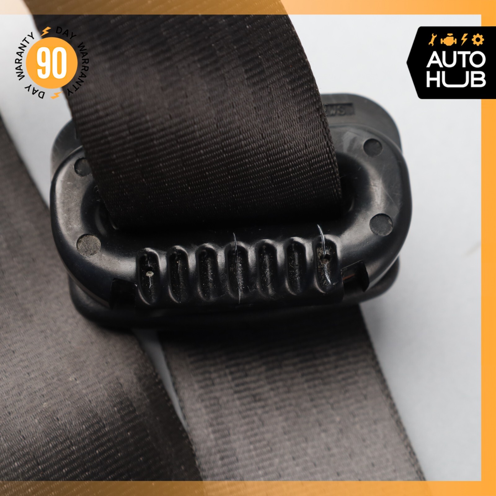 03-08 Maserati Quattroporte M139 Front Right Side Seat Belt Black OEM 29k