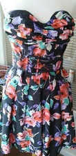 Silk Dress Vintage Floral Strapless  Size 0 Wide Belt Pleated Lined EXPRESS 