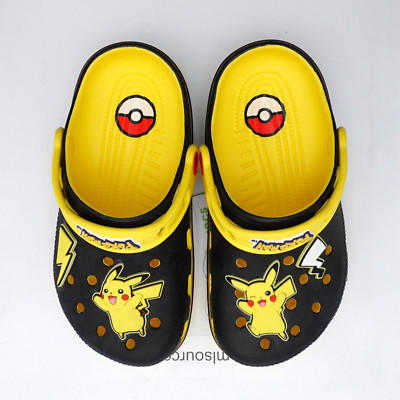 Crocs Pokemon Pikachu Classic Clog 209889-7C1 Lemon Size 1 Little Kid's