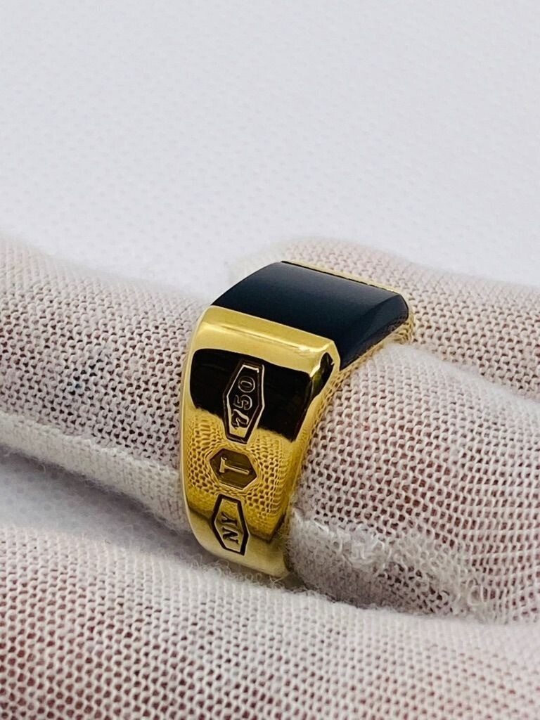 Tiffany & Co 1837 Makers Black Onyx Signet Men's Ring 18K Tiffany & Co 1837 Makers Black Onyx Signet Men's Ring 18K
