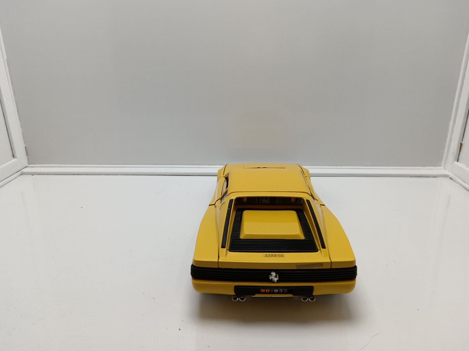 Ferrari Testarossa Jaune CIRCUIT 24 | Voiture Slot Racing 12V Incomplète