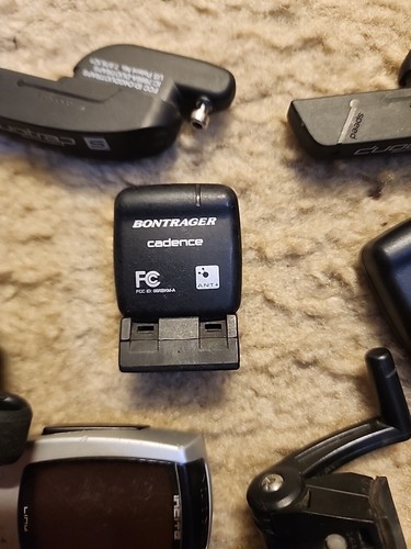 Bontrager DuoTrap S Digital Speed + Cadence Trek Integrated Sensor & Computer - Picture 3 of 11
