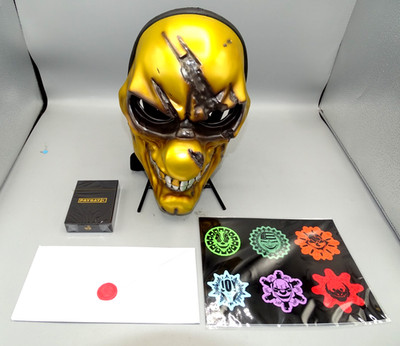 Pay Day 3  Mask Collectors Edition COMPLETE **WITHOUT GAME OR BOX**!!!