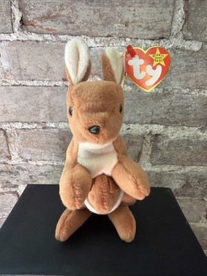 Ty Beanie Baby Pouch Style 4161 Kangaroo 1996 Retired Pellets