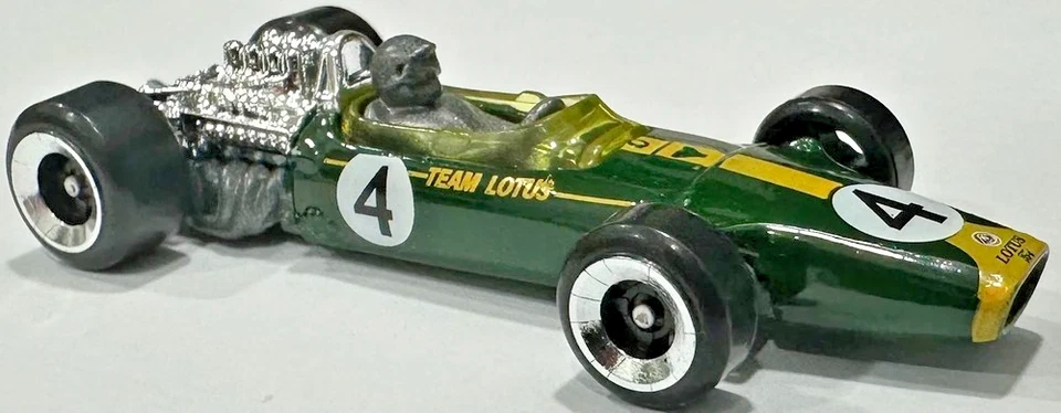Hot Wheels - '67 Lotus Type 49 - Formula 1 Auto Corsa - Hw Race Day 2024 - HTD99 - Immagine 2 di 3