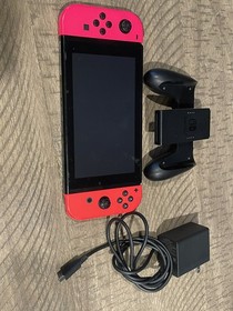 Nintendo Switch Handheld Console Neon Pink/Red Joy-Con 32GB 1080p NTSC 2020