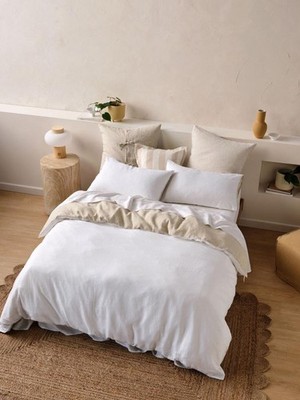 Linen House Nimes Linen Duet Quilt Cover Set (White-Natural) - King