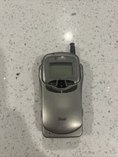 Samsung Vintage Flip Phones Untested