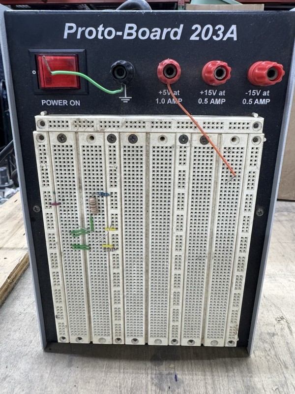 UNTESTED Global Specialties Proto-Board 203A Solderless Self-Powered Breadboard
