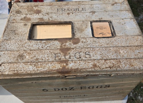 Antique Vintage Metal 6 Dozen Egg Carrier Crate Cardboard Inserts Mailing Label - Picture 2 of 24