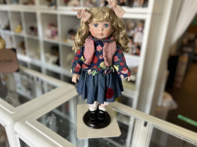 Poupée D'artiste En Porcelaine - 40 Cm, Collection, Excellent état