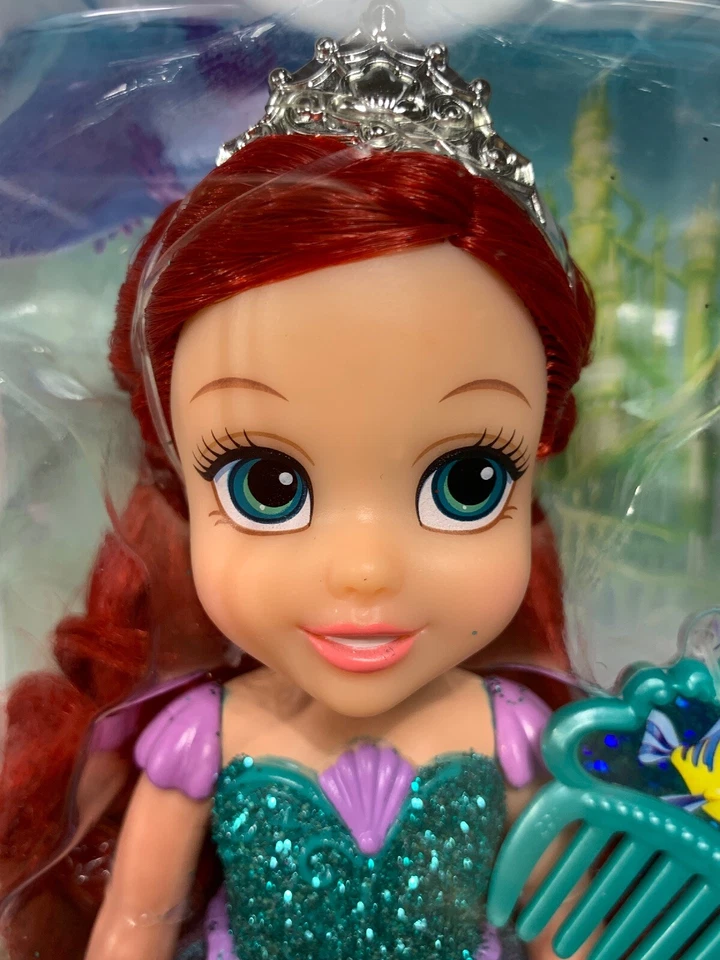 Disney Princesa Pequeña Ariel con Pelo Platija Sirenita Brillo Muñeca Nueva Foto 2 de 4