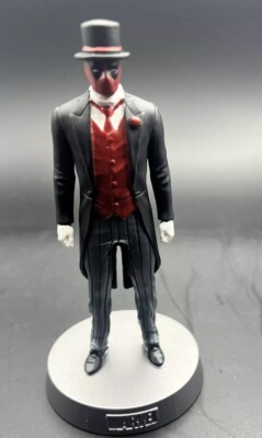 Deadpool Groom Metal Statue Figure Eaglemoss Marvel Heavyweights 1:18
