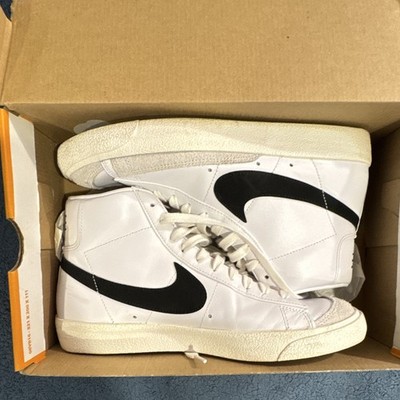Nike Blazer Mid '77 Vintage White/Black Mid Top Men's Sneakers BQ6806-100
