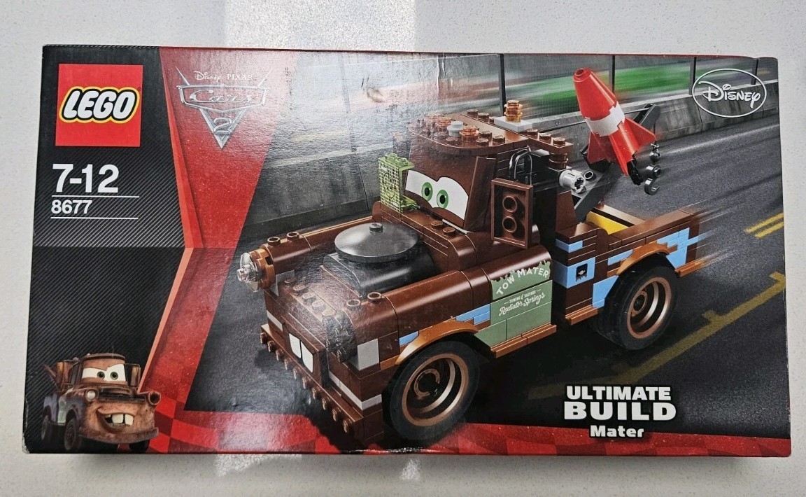 LEGO 8677 Disney Cars 2 Ultimate Build Mater Retired Brand New
