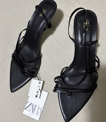 ZARA DAMEN SANDALETTEN LEDER SPITZ ZULAUFEND MIT ABSATZ IN SCHWARZ Größe UK6 EU39
