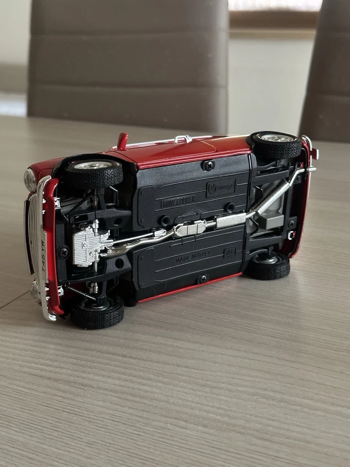 Modellino Auto Mini Cooper 1960 Scala 1/16 - Immagine 4 di 4