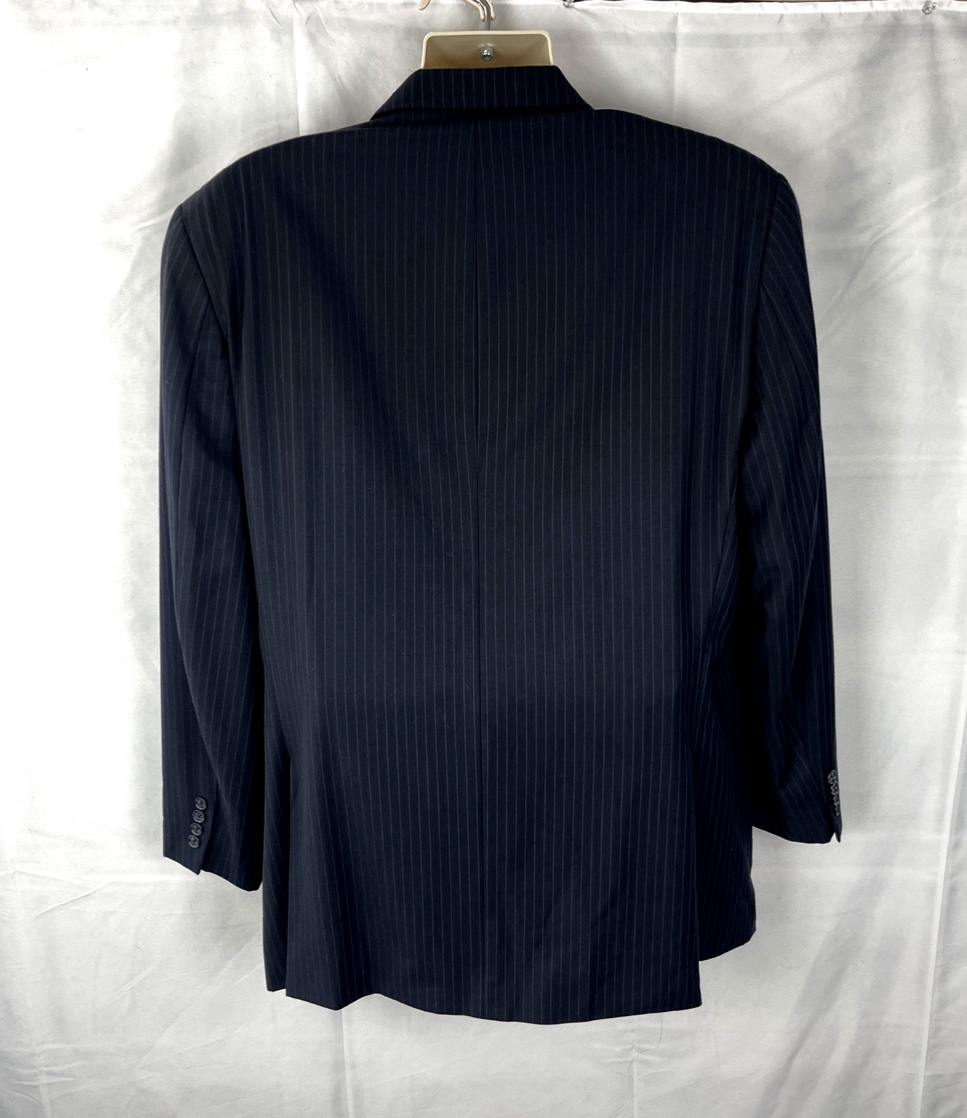 Vintage Calvin Klein Mens 48L Navy Black Pinstripe Wool Blazer Sport Coat Jacket thumbnail 4