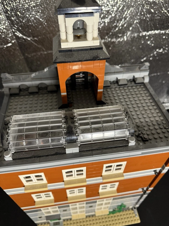 Juego Lego Town Hall 2012 Foto 3 de 4