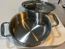 ALL – CLAD  COPPER  CORTE 2 quart  saucepan with lid cover.Never use. New inbox.