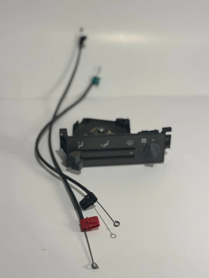 1988-1994 CHEVY/GMC C/K 1500 CLIMATE CONTROL SWITCH NO A/C W/ CABLES - Image 2 of 4