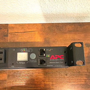 APC AP7800 Metered Rack PDU 8-Outlet 100/120V 12A Rack Mount Black
