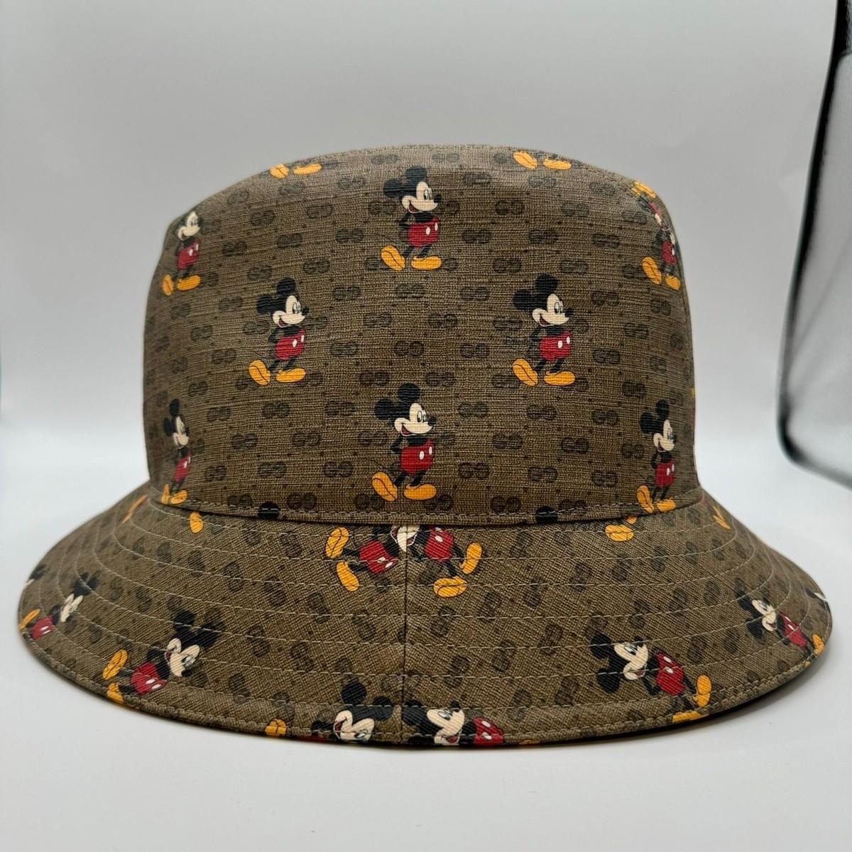 GUCCI ミッキーマウス柄 バケットハット Gucci x Disney Mickey Mouse Brown GG Bucket Hat Limited