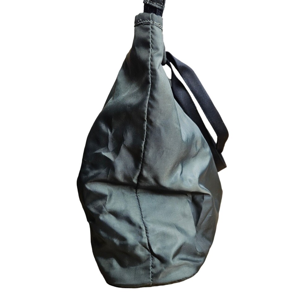 Under Armour green black Logo Athletic Gym Travel Bag Wristlet eBay