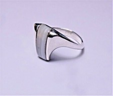 Sterling Silver Ring with Mother of Pearl Inlay Size 5